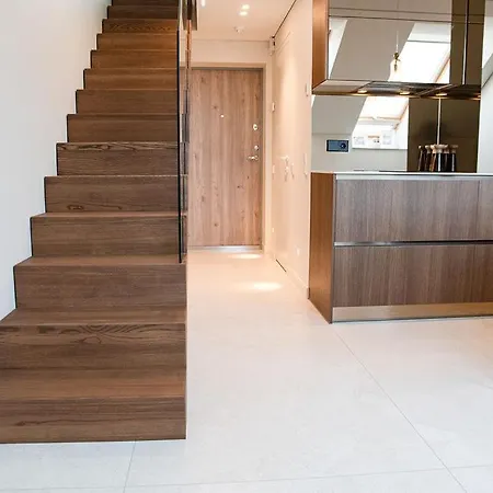 M 8 Διαμέρισμα *